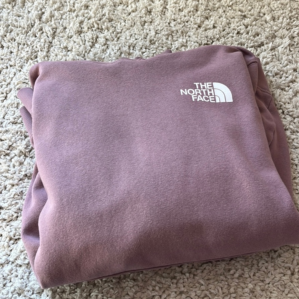 north face sweatshirt